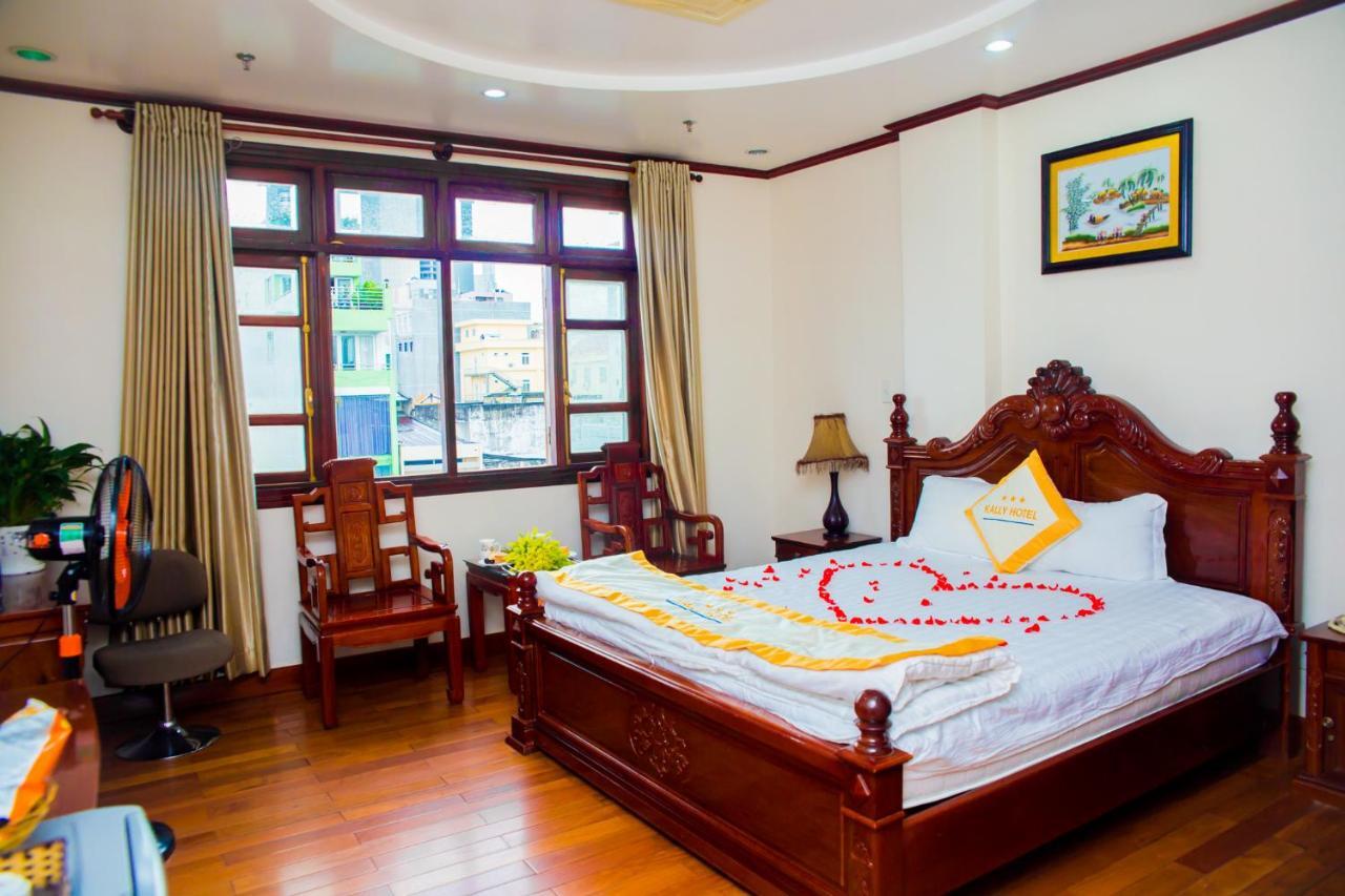 Kally Saigon Khách sạn 2*